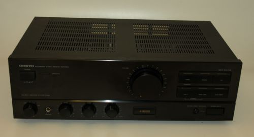 Onkyo A-8000